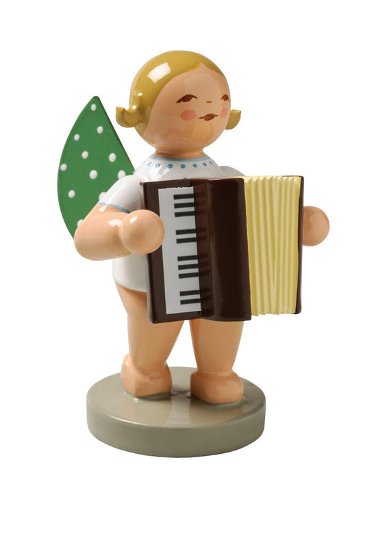 Ange avec accordéon